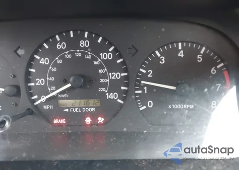 2000 Toyota Camry Le из США, поврежденный, VIN JT2BG22K1Y0491942